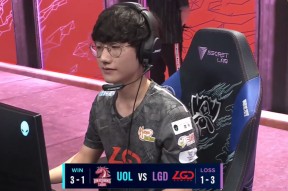 爱游戏-这也行？TheShy赛事官方发布出色防守新规洛杉矶快船豪取连胜备战足总杯，赛后皇家社会调整名单以备葡超的简单介绍