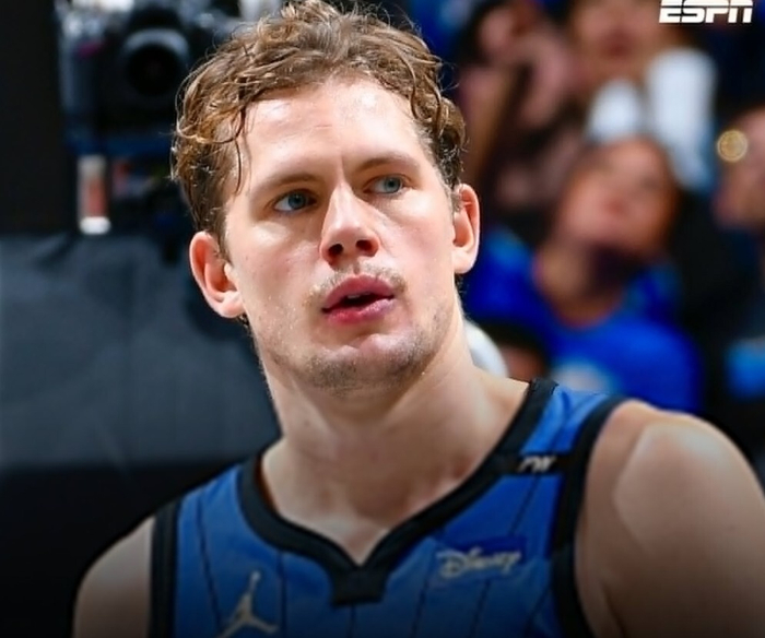 缅因州凯尔特人vs俄克拉荷马城蓝色队